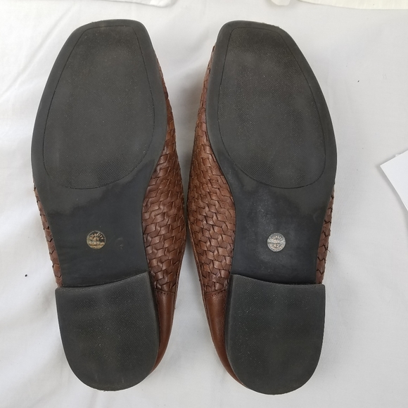 St. John's Bay Brown Woven Leather Open Heel Slip On Shoe Sz 7W - Picture 5 of 7